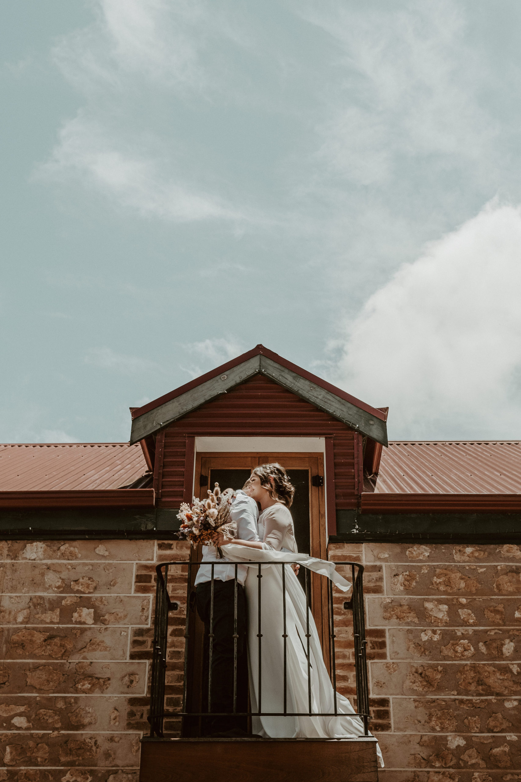 chelsea-dan-winehouse-rustic-adelaide-wedding-20201230-46.jpg